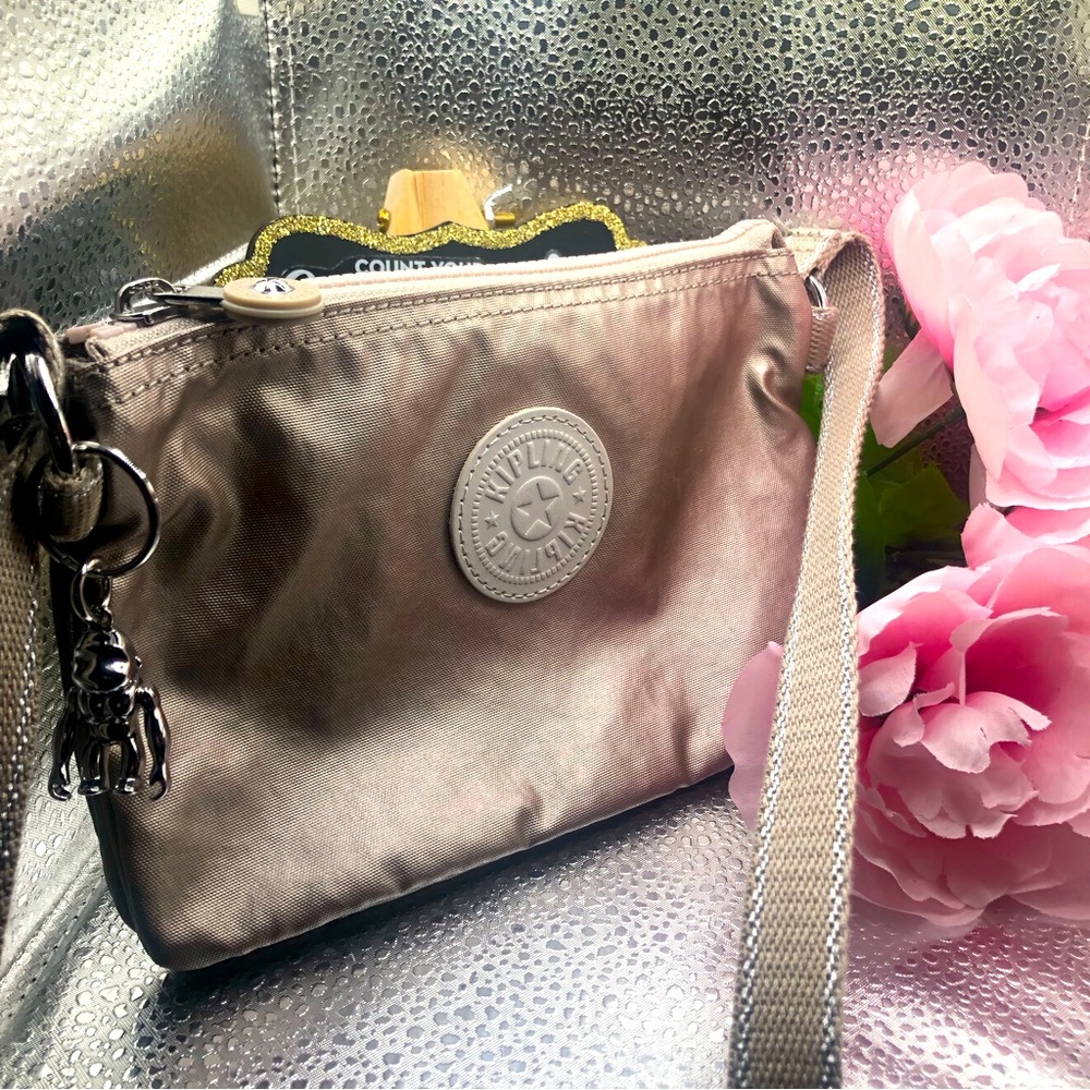 Kipling Women's Crossbody Bag with Adjustable Strap EUC